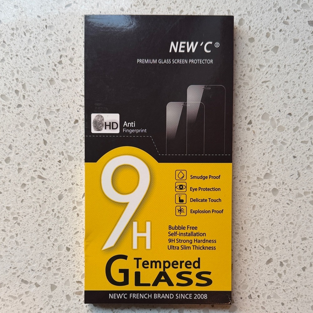 NEW'C Tempered Glass Screen Protector iPhone 13 Pro Max